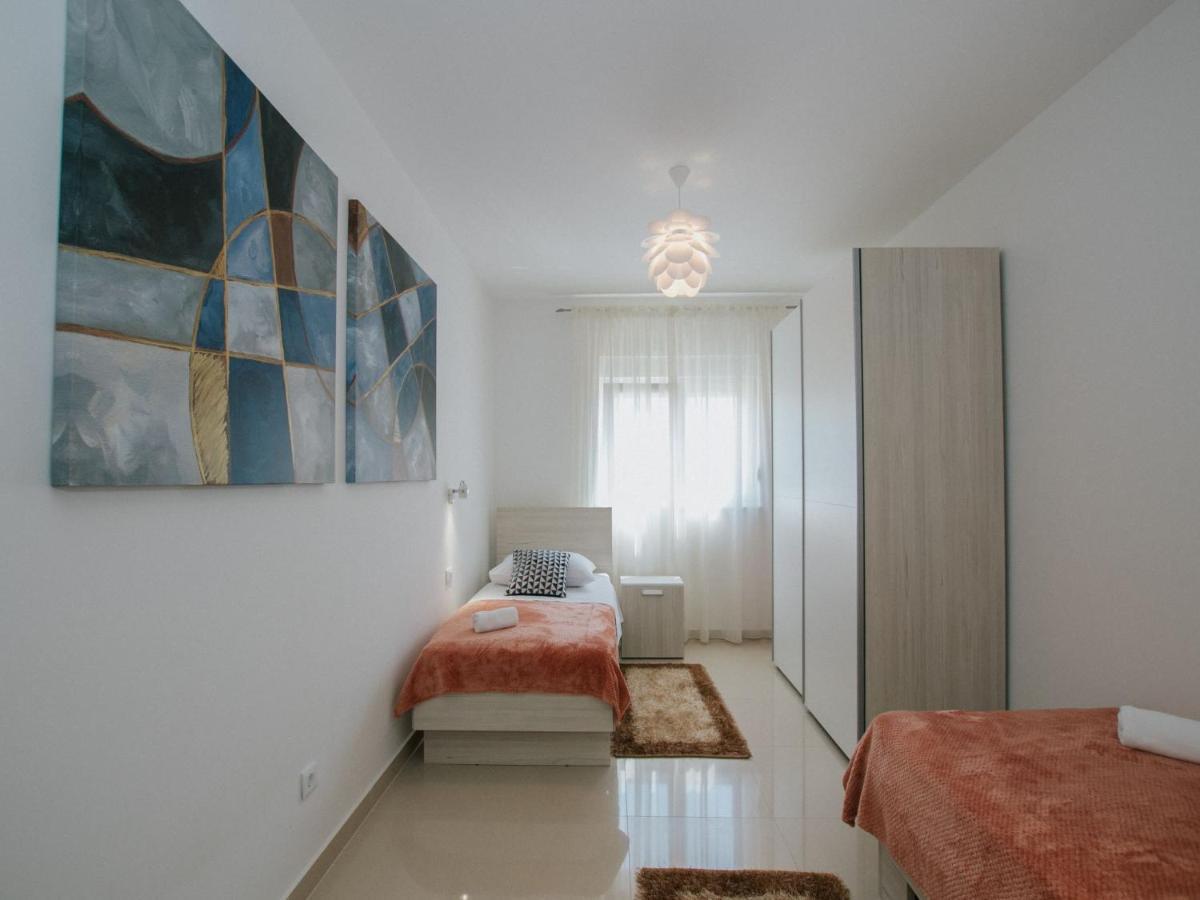 Luxury Apartment Di 特罗吉尔 外观 照片