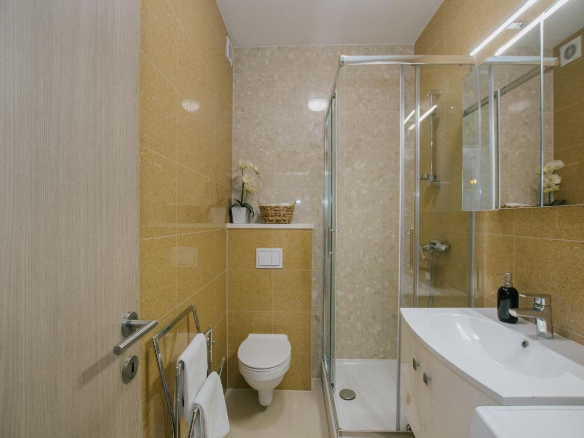 Luxury Apartment Di 特罗吉尔 外观 照片